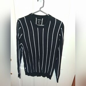 Men's Forever 21 Black W/White Striped Sweater, S